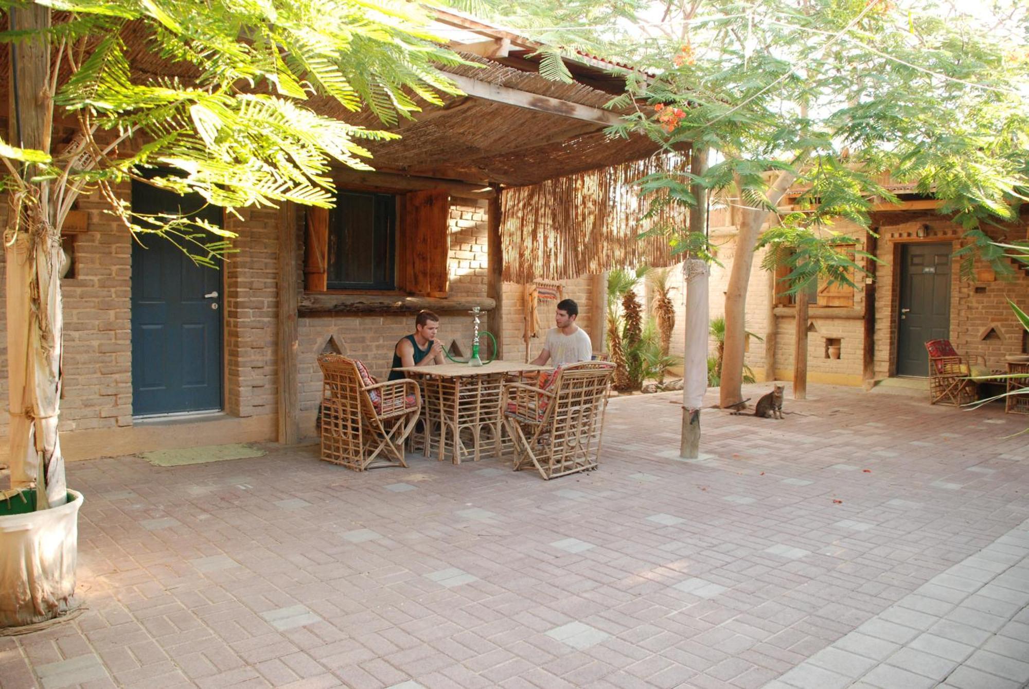 Desert Routes Inn Shvilim Ba Midbar Hazeva Екстер'єр фото